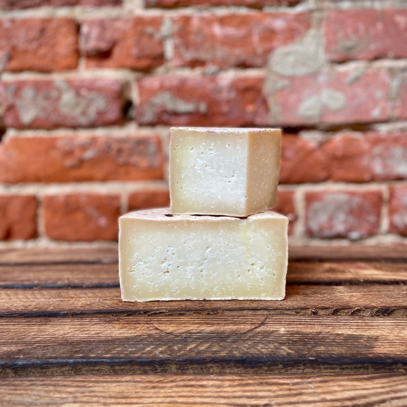 El Pastor Roncales Cured Roncal