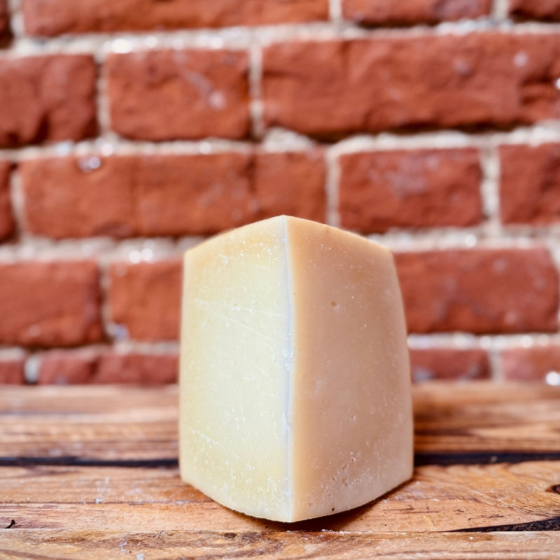 Aged Pecorino Sardo Riserva